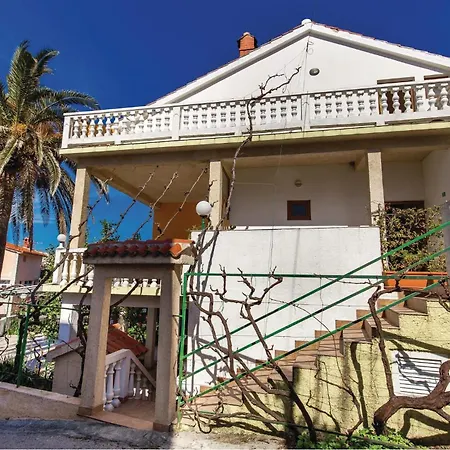 아파트 2 Bedroom Pet Friendly In Rab
